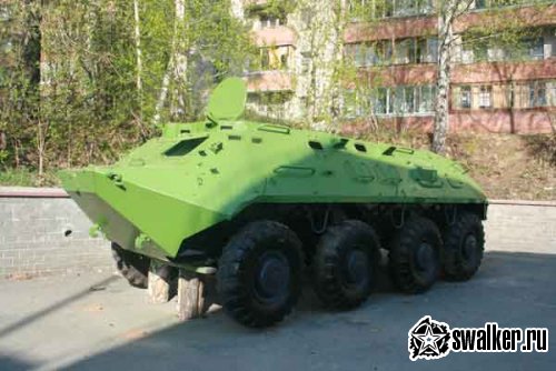 БТР во дворе, Свердловская область