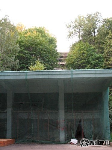 Заброшенный эскалатор на Воробьевых горах, Московская область Заброшенный эскалатор на Воробьевых горах, Московская область