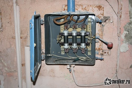 Заброшенный механосборочный завод, Свердловская область
