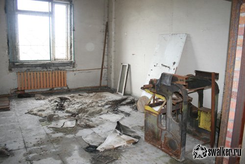 Заброшенный механосборочный завод, Свердловская область