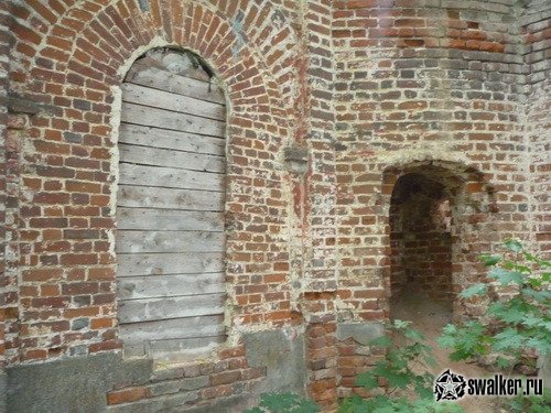 Заброшенная церковь - село Губино Заброшенная церковь - село Губино