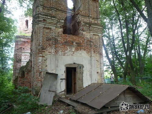 Заброшенная церковь - село Губино Заброшенная церковь - село Губино