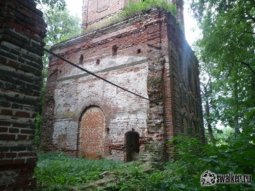 Заброшенная церковь - село Губино Заброшенная церковь - село Губино