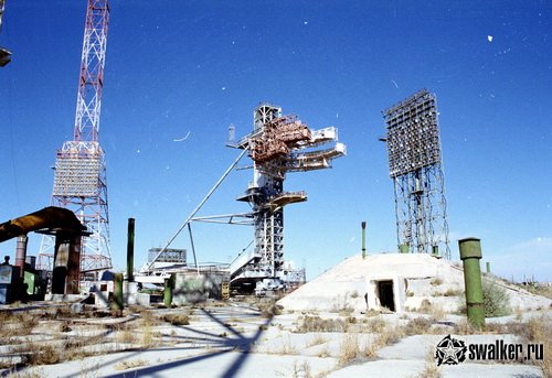 Заброшенный стартовый комплекс ракетоносителя "Энергия", Байконур Заброшенный стартовый комплекс ракетоносителя "Энергия", Байконур