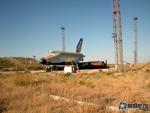 Заброшенный стартовый комплекс ракетоносителя "Энергия", Байконур Заброшенный стартовый комплекс ракетоносителя "Энергия", Байконур