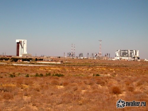 Заброшенный стартовый комплекс ракетоносителя "Энергия", Байконур Заброшенный стартовый комплекс ракетоносителя "Энергия", Байконур