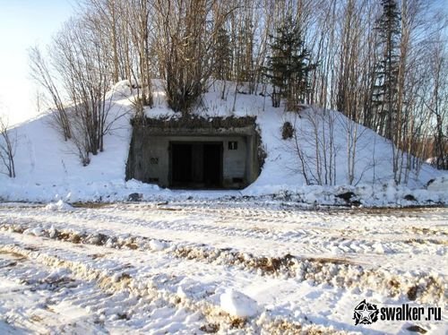 Военный аэродром со складом боеприпасов, Сахалин Военный аэродром со складом боеприпасов, Сахалин