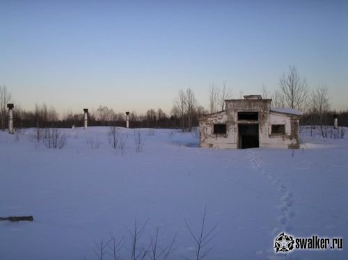 Военный аэродром со складом боеприпасов, Сахалин Военный аэродром со складом боеприпасов, Сахалин