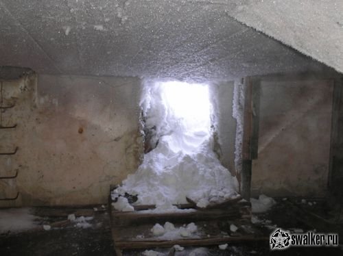 Военный аэродром со складом боеприпасов, Сахалин Военный аэродром со складом боеприпасов, Сахалин