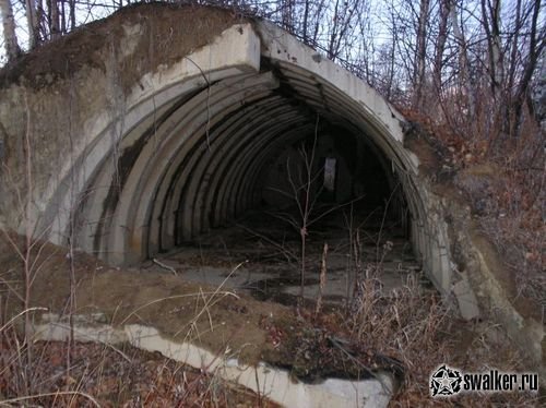 Военный аэродром со складом боеприпасов, Сахалин Военный аэродром со складом боеприпасов, Сахалин