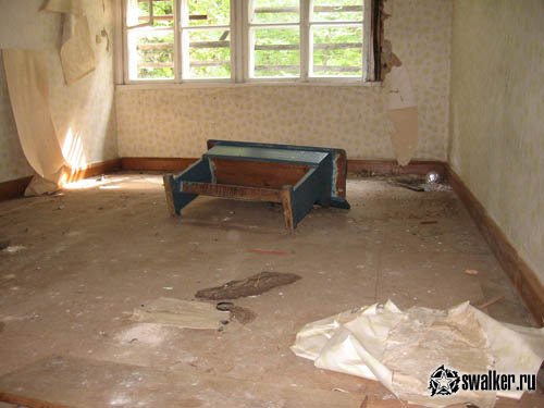 Заброшенная деревенская школа времён СССР, Гродненская область
