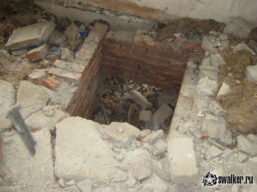 Заброшенное здание управления депо, Свердловская область Заброшенное здание управления депо, Свердловская область