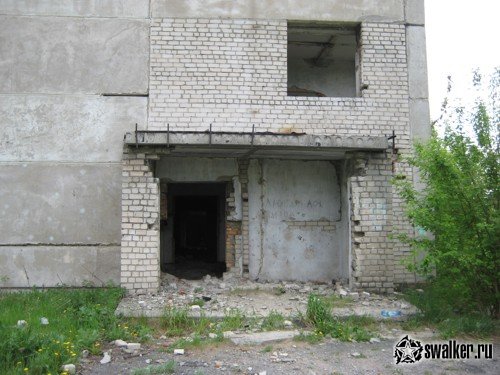 Заброшенное здание управления депо, Свердловская область Заброшенное здание управления депо, Свердловская область