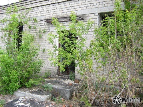 Заброшенное здание управления депо, Свердловская область Заброшенное здание управления депо, Свердловская область