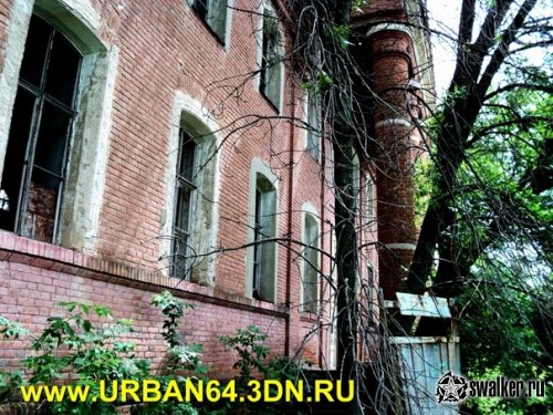 Дом культуры (театр), с. Подстепное, Саратовская область Дом культуры (театр), с. Подстепное, Саратовская область