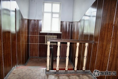 Заброшенное заводоуправление, Свердловская область