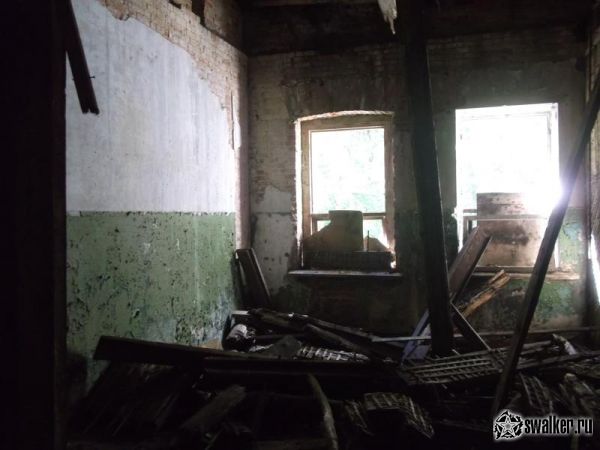 Заброшенная усадьба Максимилиана фон Мекка. Тульская область.