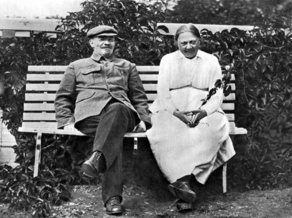 С Днем рождения, товарищ Ленин!